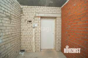 2-к квартира, вторичка, 63м2, 1/4 этаж