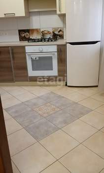 3-к квартира, вторичка, 64м2, 1/9 этаж
