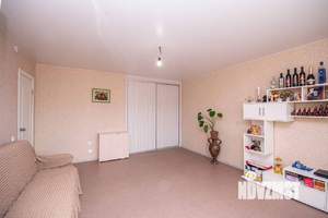 2-к квартира, вторичка, 71м2, 1/3 этаж