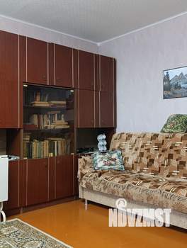 3-к квартира, вторичка, 64м2, 1/9 этаж