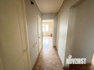 2-к квартира, вторичка, 61м2, 1/10 этаж
