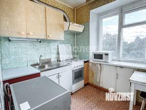 4-к квартира, вторичка, 61м2, 4/5 этаж