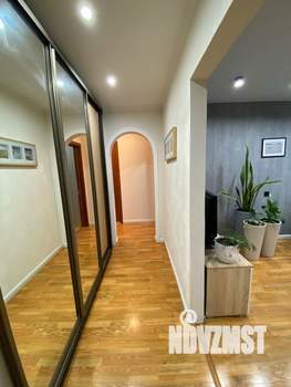 3-к квартира, вторичка, 63м2, 9/9 этаж