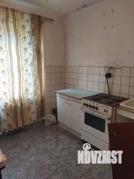 3-к квартира, вторичка, 63м2, 1/9 этаж