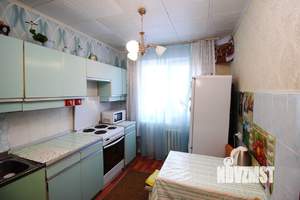 3-к квартира, вторичка, 62м2, 1/9 этаж