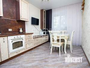 2-к квартира, вторичка, 64м2, 1/9 этаж
