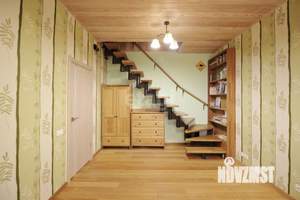 4-к квартира, вторичка, 133м2, 4/4 этаж