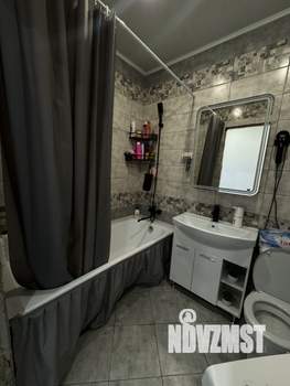 2-к квартира, вторичка, 45м2, 1/4 этаж