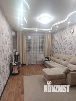 2-к квартира, вторичка, 61м2, 1/4 этаж