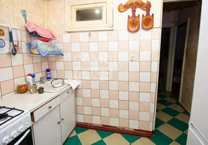 2-к квартира, вторичка, 42м2, 1/5 этаж