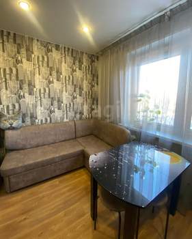 1-к квартира, вторичка, 37м2, 9/9 этаж