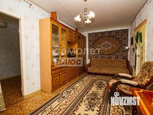 2-к квартира, вторичка, 44м2, 1/4 этаж