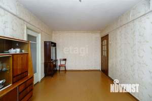 2-к квартира, вторичка, 45м2, 1/5 этаж