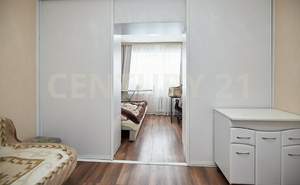 2-к квартира, вторичка, 53м2, 1/9 этаж