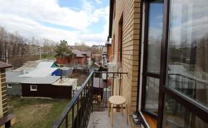 4-к квартира, вторичка, 63м2, 3/3 этаж