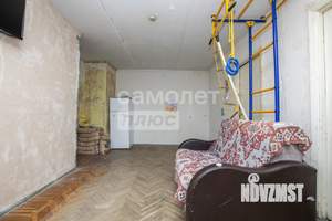4-к квартира, вторичка, 61м2, 4/5 этаж