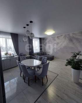 2-к квартира, вторичка, 79м2, 2/4 этаж