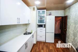 3-к квартира, вторичка, 62м2, 1/9 этаж