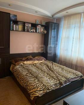 4-к квартира, вторичка, 70м2, 4/9 этаж