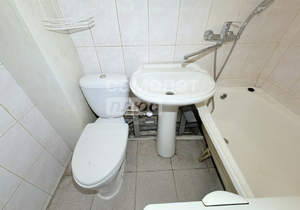 2-к квартира, вторичка, 46м2, 2/5 этаж