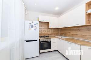 2-к квартира, вторичка, 54м2, 1/9 этаж