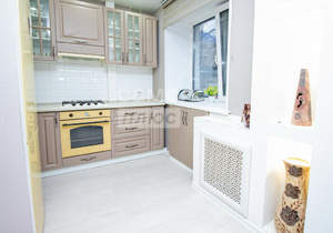 3-к квартира, вторичка, 56м2, 1/5 этаж