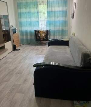 2-к квартира, вторичка, 45м2, 1/5 этаж