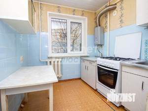 4-к квартира, вторичка, 61м2, 1/5 этаж