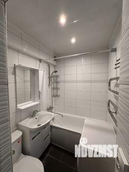 2-к квартира, вторичка, 42м2, 1/5 этаж