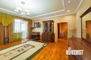 3-к квартира, вторичка, 102м2, 4/6 этаж