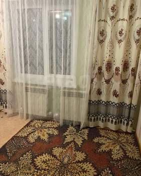 3-к квартира, вторичка, 33м2, 1/5 этаж