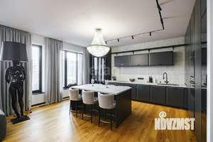 3-к квартира, вторичка, 171м2, 7/7 этаж