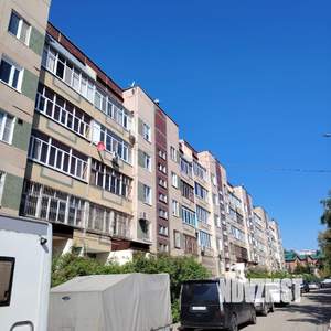 3-к квартира, вторичка, 114м2, 2/5 этаж