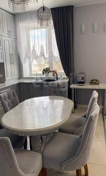 2-к квартира, вторичка, 79м2, 2/4 этаж