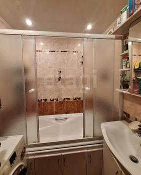 3-к квартира, вторичка, 62м2, 8/9 этаж