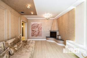 2-к квартира, вторичка, 63м2, 8/9 этаж