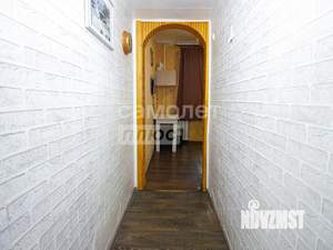 2-к квартира, вторичка, 42м2, 1/5 этаж