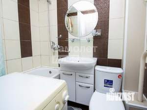 1-к квартира, вторичка, 35м2, 9/9 этаж