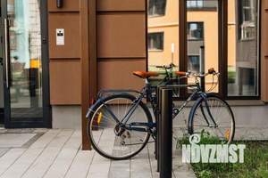 2-к квартира, вторичка, 99м2, 1/4 этаж