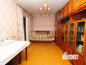 2-к квартира, вторичка, 42м2, 1/5 этаж