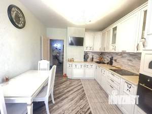 3-к квартира, вторичка, 81м2, 2/19 этаж