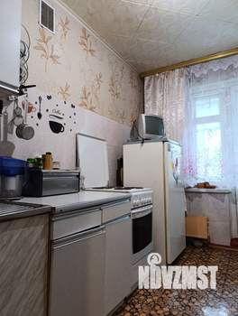 3-к квартира, вторичка, 64м2, 1/9 этаж