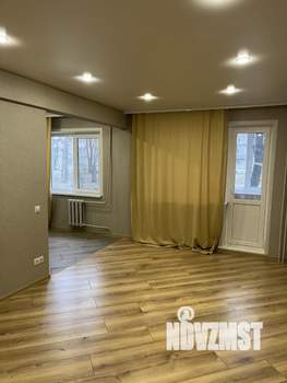 3-к квартира, вторичка, 52м2, 1/5 этаж