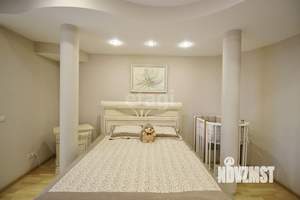 3-к квартира, вторичка, 119м2, 7/9 этаж